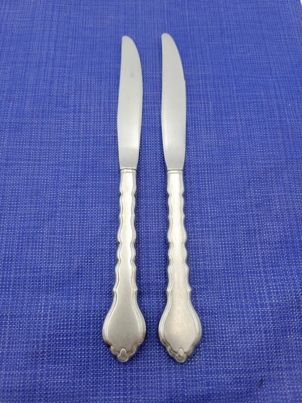 Oneida Cello Set of 2 Dinner Knives Community Stainless Flatware